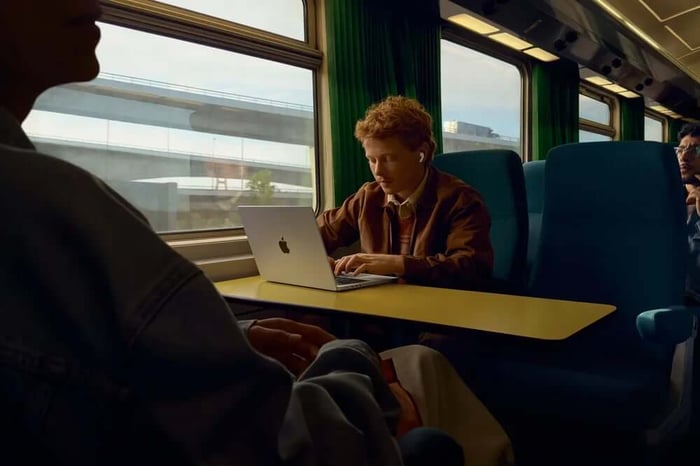 Future AirPods Pro 3 to Dazzle with Next-Gen Chips and AI Inside