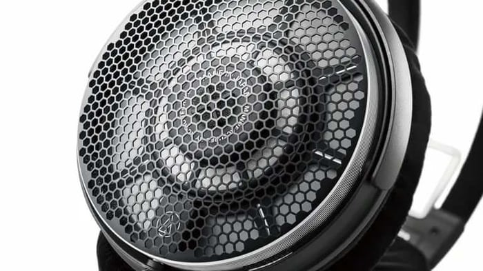 Audio-Technica Challenges Audio Fans: ATH-ADX7000 Headphones That Will Transform Your Sound Experience