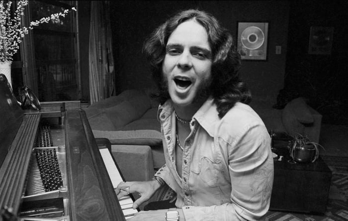 Bobby Whitlock, Derek And The Dominos Keyboardist, Passes Away at 77