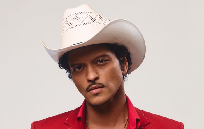 Bruno Mars The Romantic Review: 31 Minutes of Silk, Swagger, and Cheek