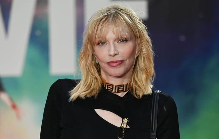 Courtney Love Announces Her New Solo Album Is “Done” and “Really Good” After Overcoming Life-Threatening Illness