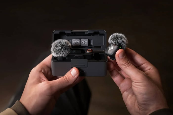 DJI Mic 3: The New King of Wireless Microphones That Renders Its Predecessor Obsolete