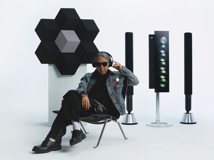 Hiroshi Fujiwara Reimagines Bang & Olufsen’s Iconic Designs in Liquid Black Luxury