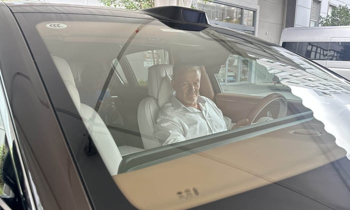 Sound Revolution: Huawei’s 43-Speaker Audio System for a $120,000 Car