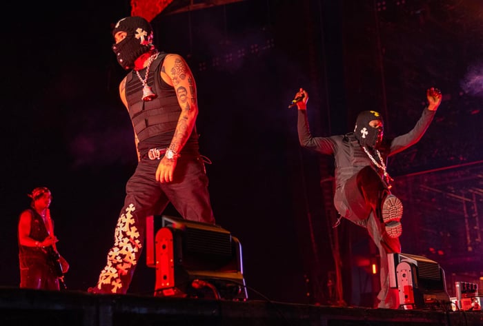 Summer Smash Hits: Yeat & Don Toliver Unveil New Tracks Live