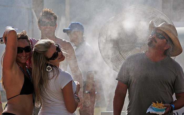 SUMMA WUZZON: Top Tours & Festivals to Catch This Summer 2026