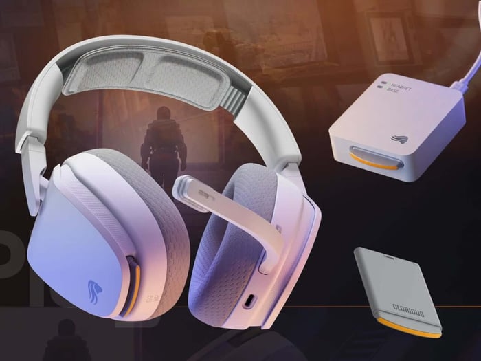 At $230, This Gaming Headset Keeps Playing While You Swap Its Battery