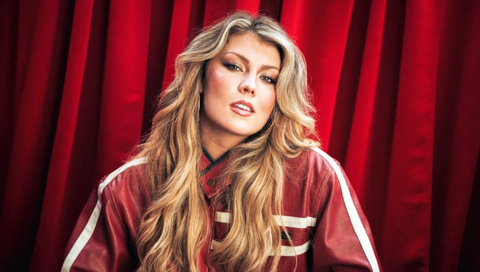 Dasha Opens Up About ‘Austin,’ New Music, and Country’s Genre-Blurring Future on ‘Lipps Service’