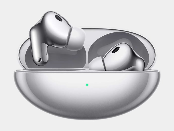 Huawei FreeBuds Neo Review: Tiny Comfort Meets Big, Immersive Sound