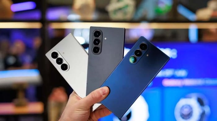 Best IFA 2025 Gadgets: Massive Tablets, Slim Foldables & AI-Powered Translation Earbuds