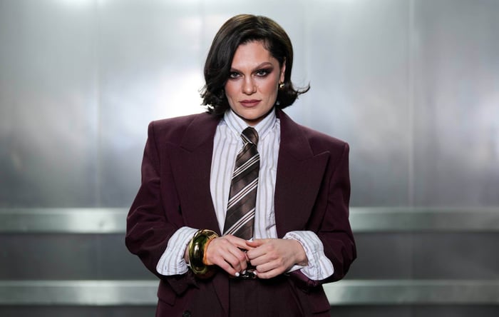 Jessie J Reflects on 2025: “One of the Hardest but Most Magical Years” After Breast Cancer Surgery