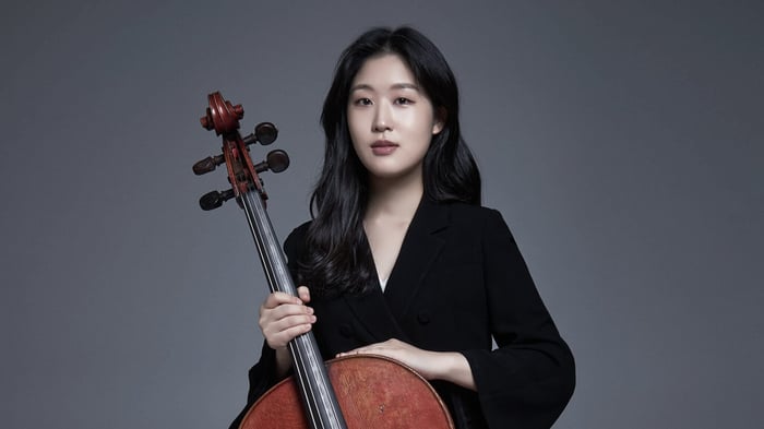 Between Cultures: How Ju Hyeon Kim Bridges Musical Traditions Through the Cello