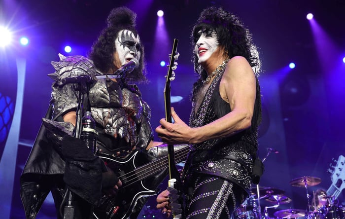 KISS Announces Surprise 