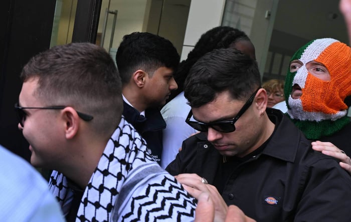 Kneecap's Funniest Court Moment: Irish Interpreter Laughter Unfolds