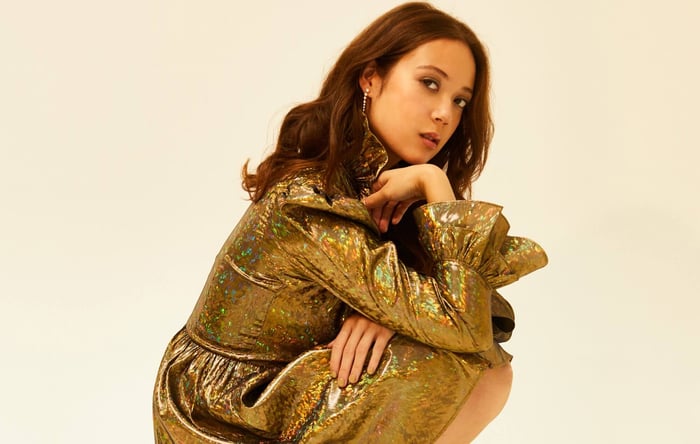 Laufey Announces 2026 UK and European Arena Tour: Full Dates & Details