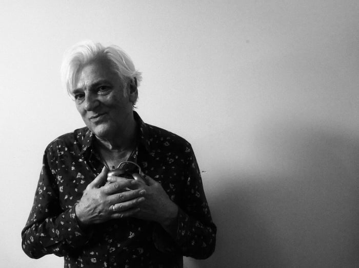 Robyn Hitchcock Is Still Learning From the Beatles, 25 Albums In