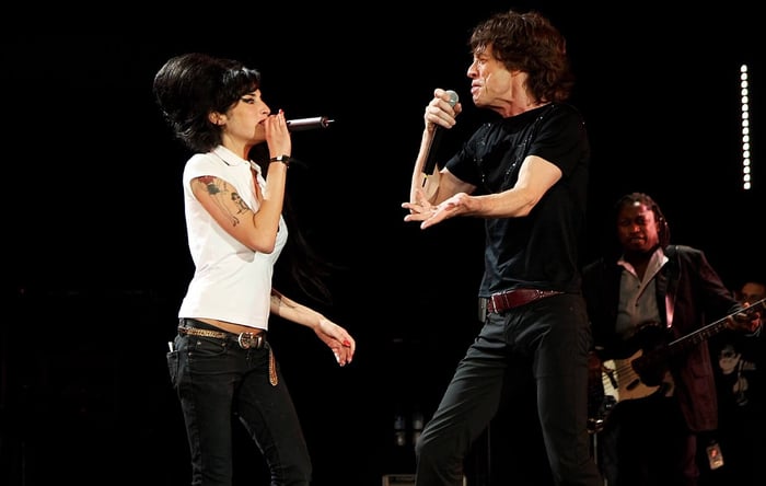 Rolling Stones Reflect on Losing Amy Winehouse: “It Was Like Saying Goodbye to Billie Holiday Again”