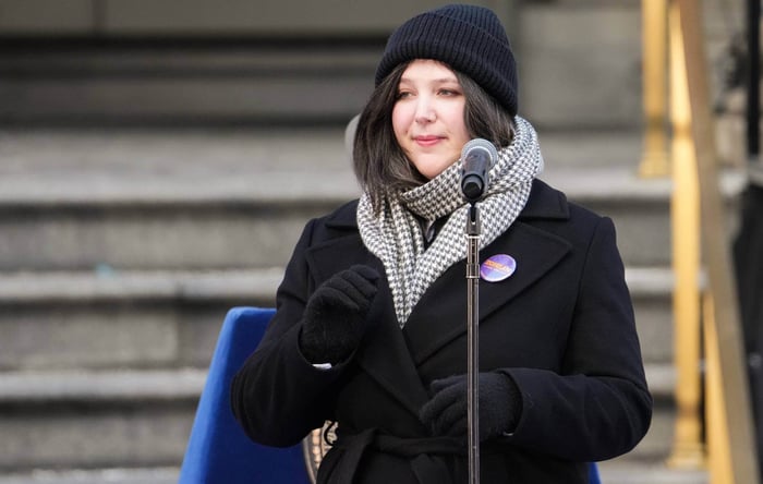 Lucy Dacus Performs ‘Bread And Roses’ at Zohran Mamdani’s Mayoral Inauguration