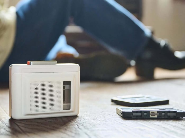 Old Tape, New Tricks: Maxell’s Wireless Cassette Player Revives Classic Sound