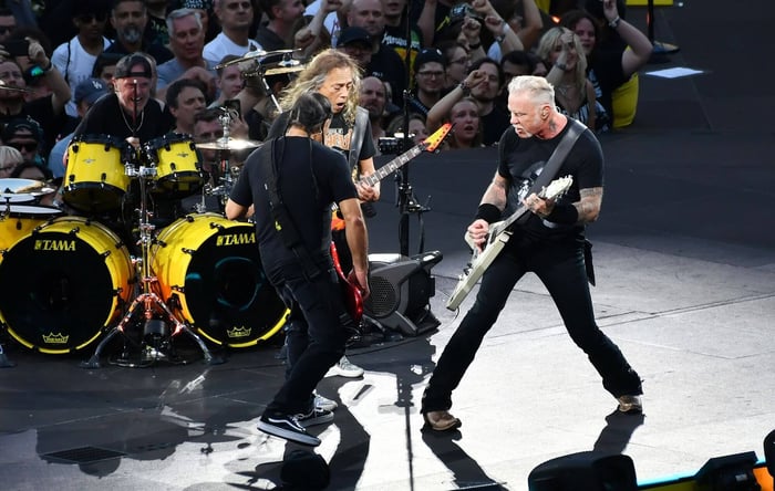 Metallica Ignites London Stadium With First of Two Epic “No Repeats” Shows