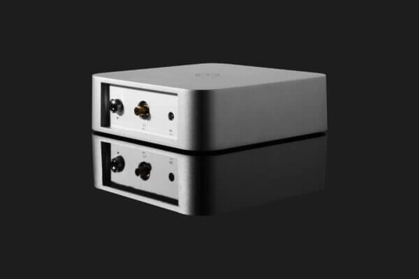 Silent Angel Bonn N8C Switch, Genesis GC Clock & S28 Stand Review