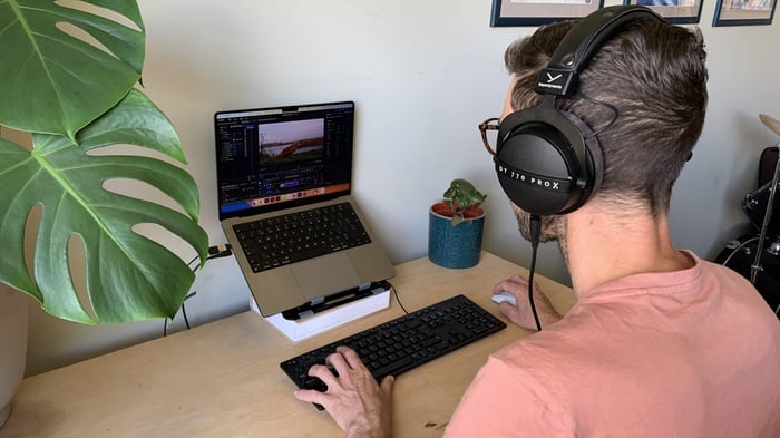 Top Headphones for Video Editing in 2026: High-Quality Sound Guide