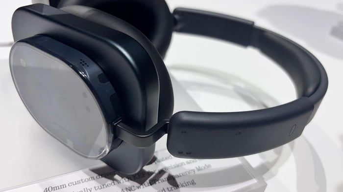 Nothing Headphone (1) Review: First Impressions of These Unique Wireless Headphones