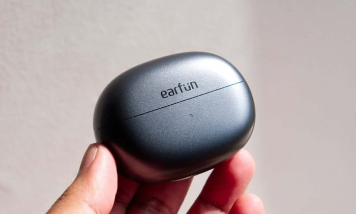EarFun Clip Review: Stylish Design Meets Complex Sound Performance