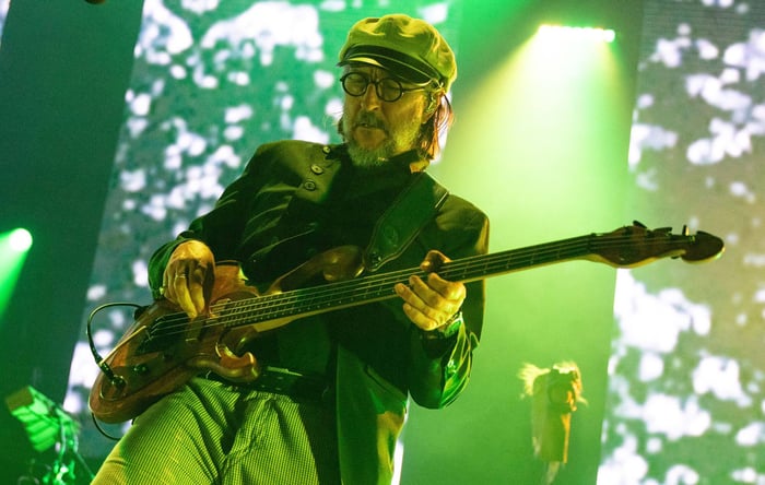 Les Claypool of Primus Lists His Iconic ‘Large Marge’ Tour Bus on eBay