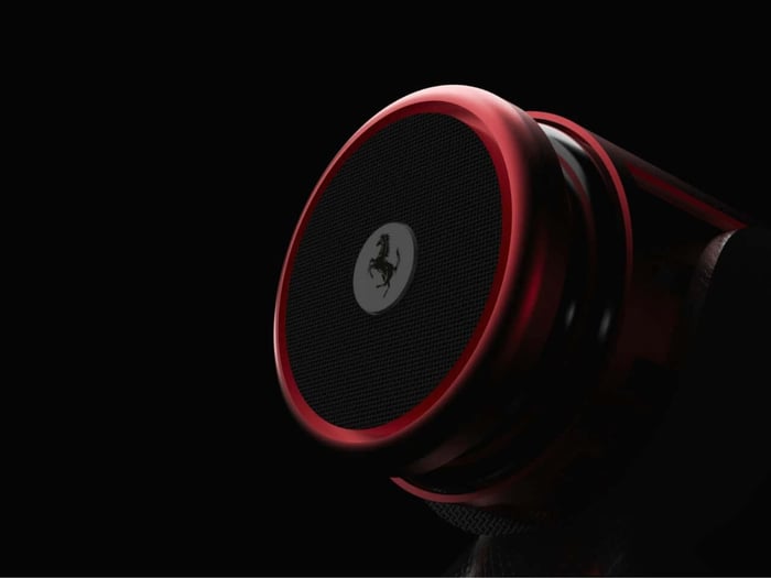 Ferrari-Inspired Speaker That Transforms Motion Into Light and Sound
