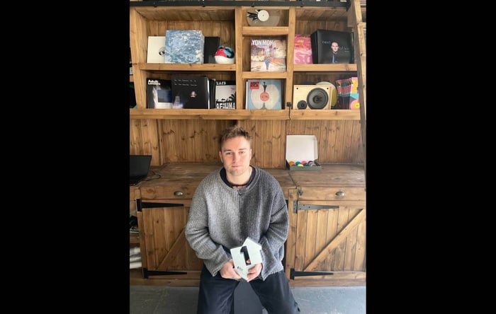 Sam Fender Breaks Record with First Number One Single as Charli XCX Tops UK Album Chart