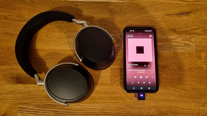 Sennheiser HDB 630 Review: The Best Wireless Headphones Choice