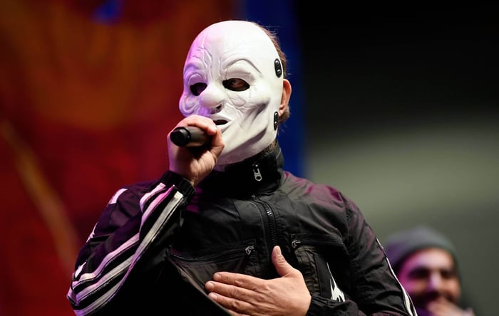Slipknot’s Clown Faces Heart Surgery, Shares 