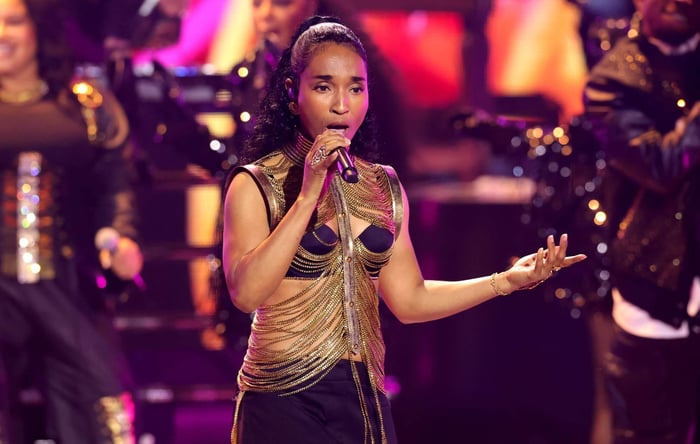 TLC’s Chilli Clarifies: “I’m Not MAGA” Amid Donation Reports to Trump’s Campaign