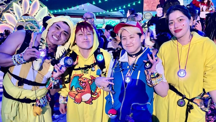 Festival Season Fun: Does the Totem Friend Finder Really Help You Find Friends?