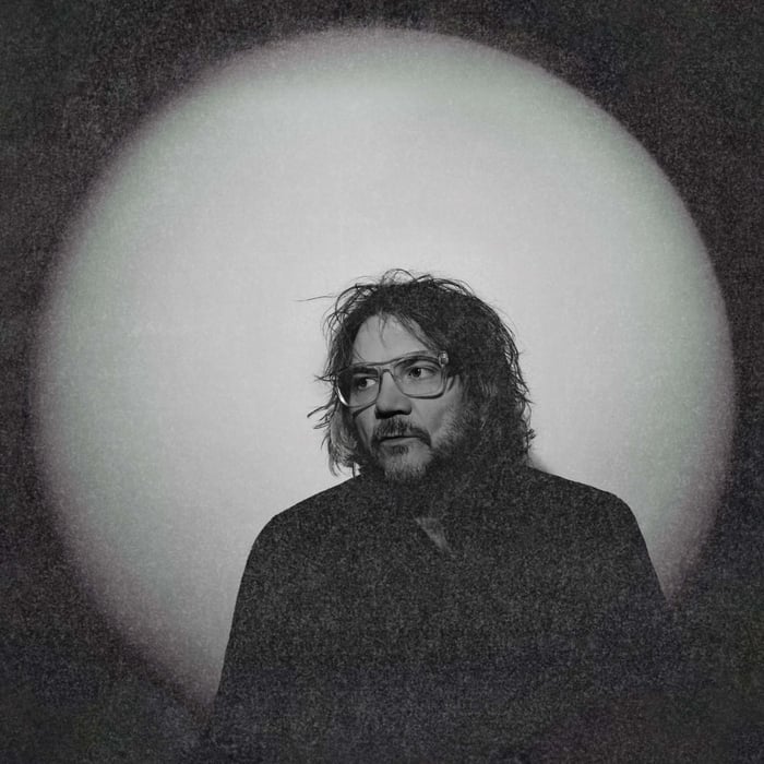 Jeff Tweedy Unveils Massive New Solo Album 'Twilight Override'