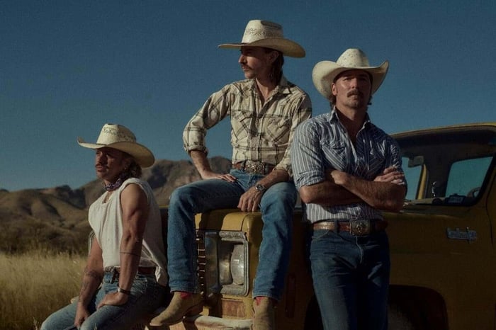 ‘Stages’ Is the Album Midland Dreamed of Making 12 Years Ago