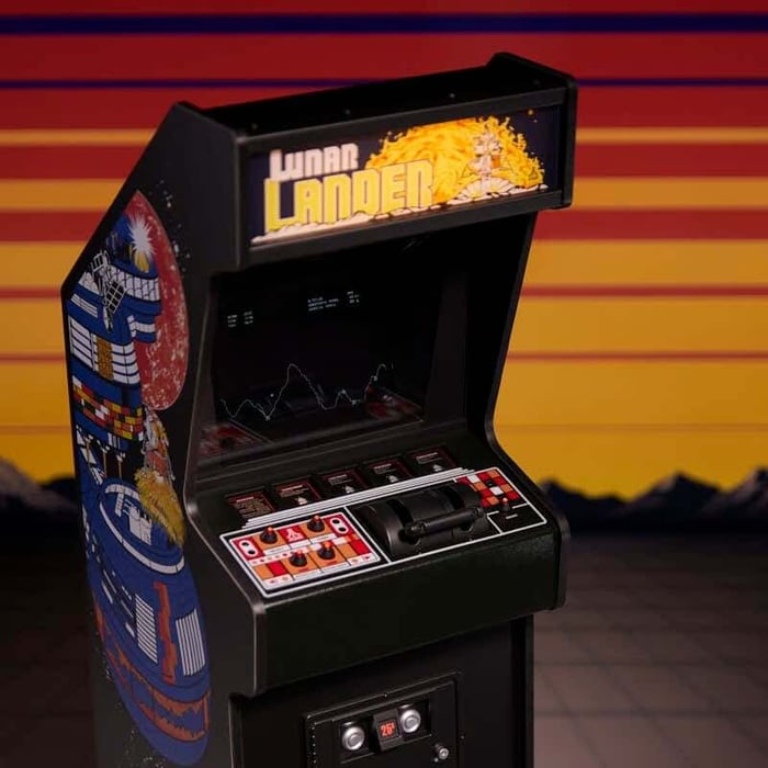 Lunar Lander gameplay as a quarter arcade available from Just Geek