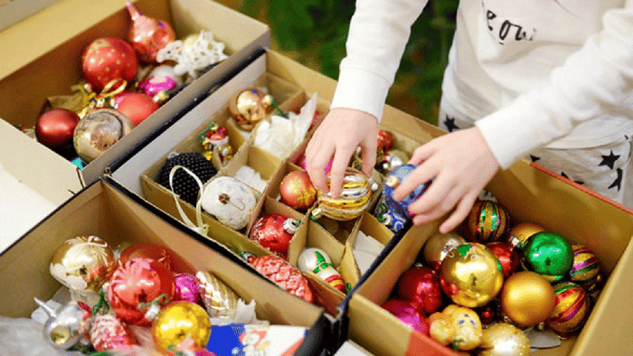 Seasonal Storage Guide: How to Store Holiday Décor, Winter Gear & Summer Items