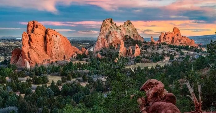 Moving to Colorado Springs, CO? 2026 Neighborhood & Storage Guide