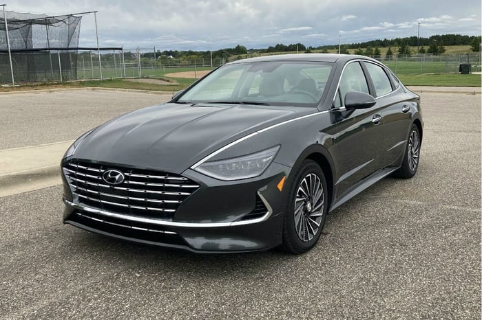 2020 Hyundai Sonata Hybrid