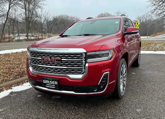 2023 GMC Acadia