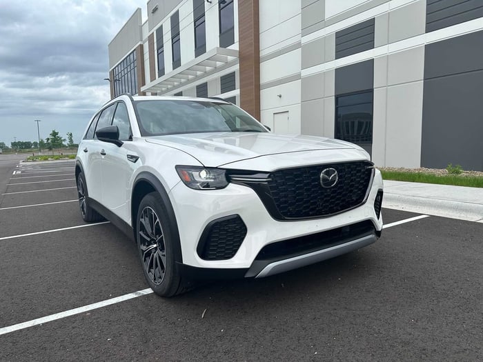 2025 Mazda CX-70