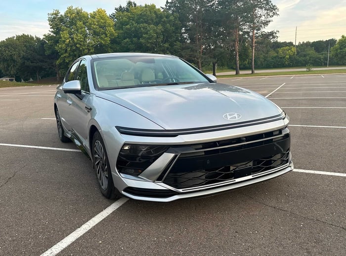 2024 Hyundai Sonata Hybrid