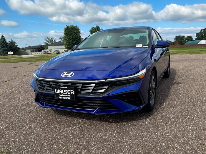 2025 Hyundai Elantra Hybrid