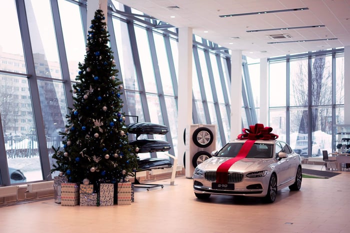 The Best Time to Buy a Car in Minnesota: Holiday Sales Season