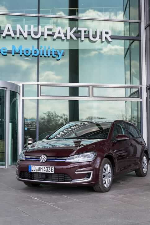 The Volkswagen e-Golf: A Familiar Hatchback Goes Electric