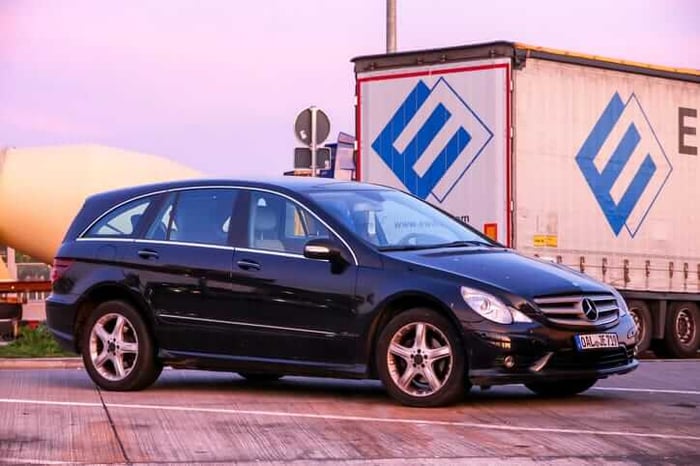 The Mercedes-Benz R-Class: A Luxurious Experiment in Flexibility