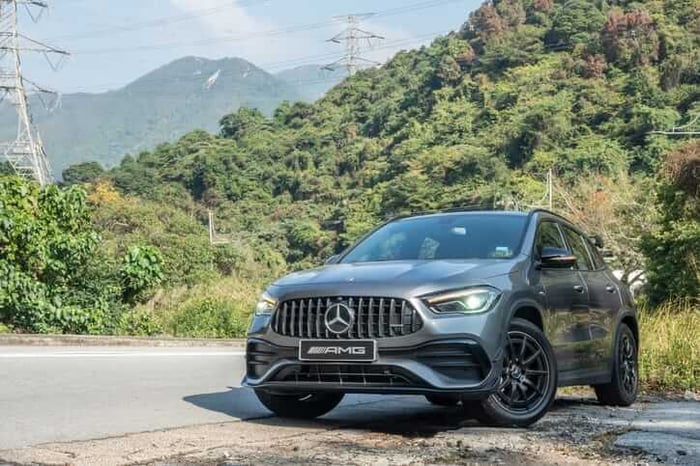 The Mercedes-AMG GLA35: A Potent Punch in a Compact Package