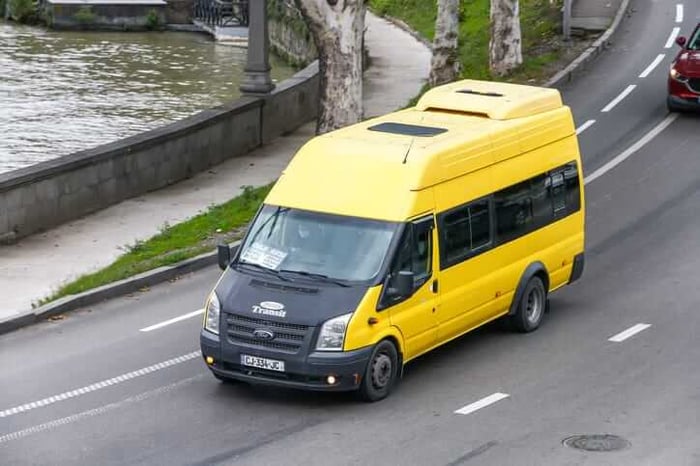 Wisconsin's Best Vans: A Guide to Driving the Badger State
